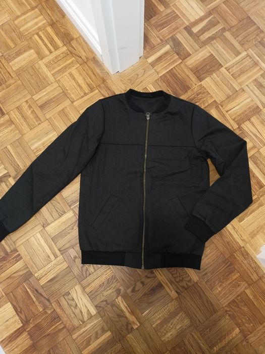 Kurtka damska bomberka