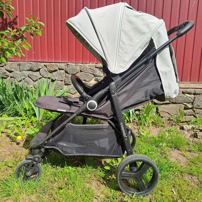 Прогулянкова коляска Baby Design Coco