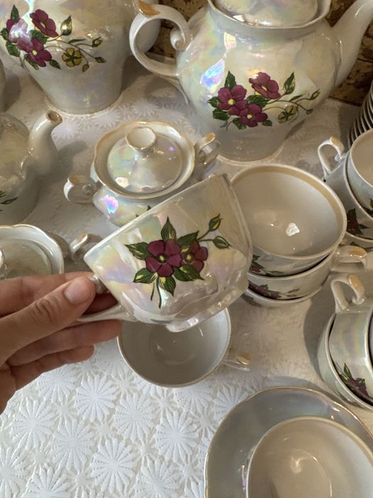 Сервіз велкиий чайник чашка цукорниця