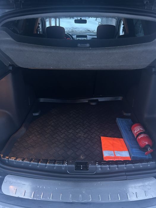 Sprzedam dacie duster