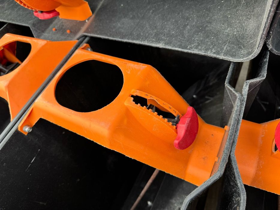 Кормушка, кормовий автомат, дорощування Rotecna