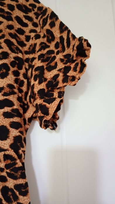 Sukienka w panterkę jak nowa babydoll