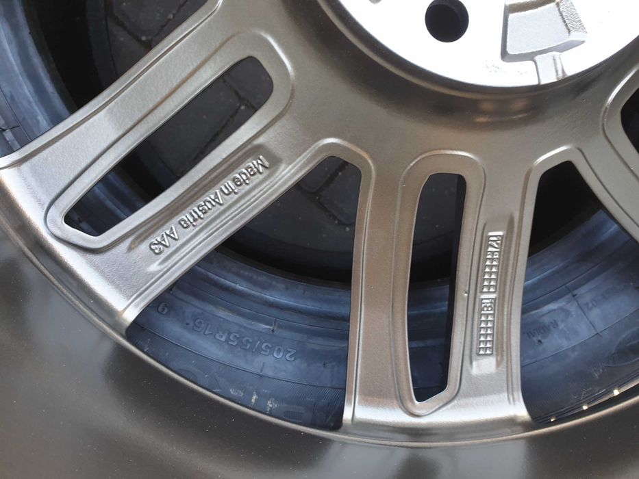 Felgi aluminiowe Audi 20" 5x112 8J Et25 Seat Vw Skoda itp.