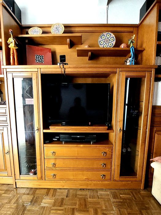 Móvel sala em madeira maciça de cerejeira