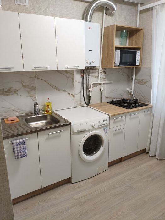 1-кімн.квартира погодинно, подобово, район Л.Лук'яненка, від 500 грн.