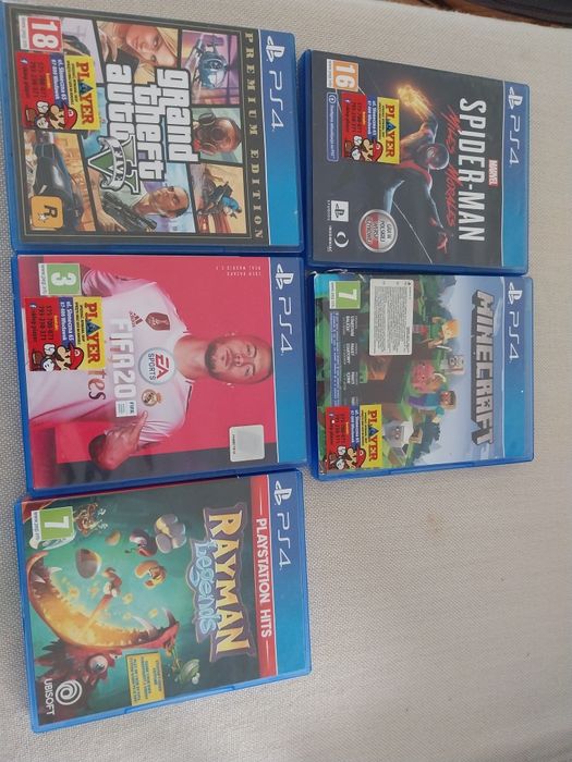 Sprzedam  płyty  do ps4