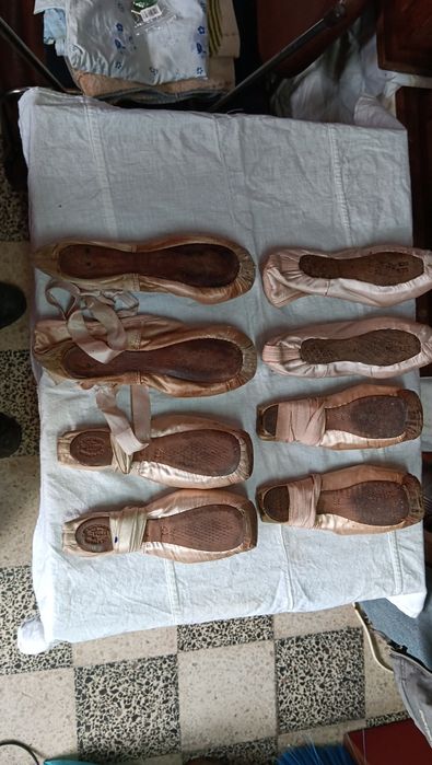 4 pares de sapatilhas ballet