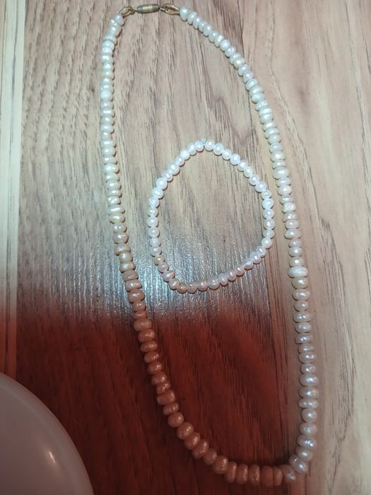 Натуральный жемчуг.ожерелье,браслет.