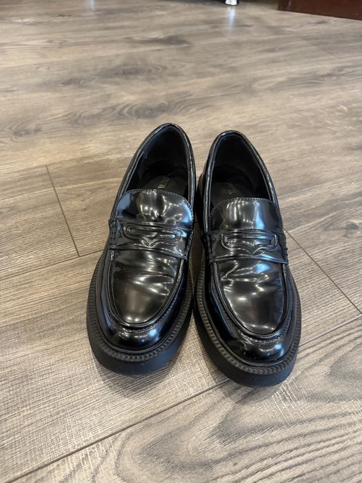 Лофери жіночі . Zara .