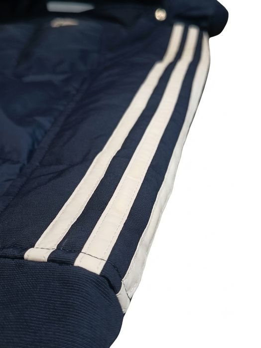 Оригінальний пуховик Adidas Y2K