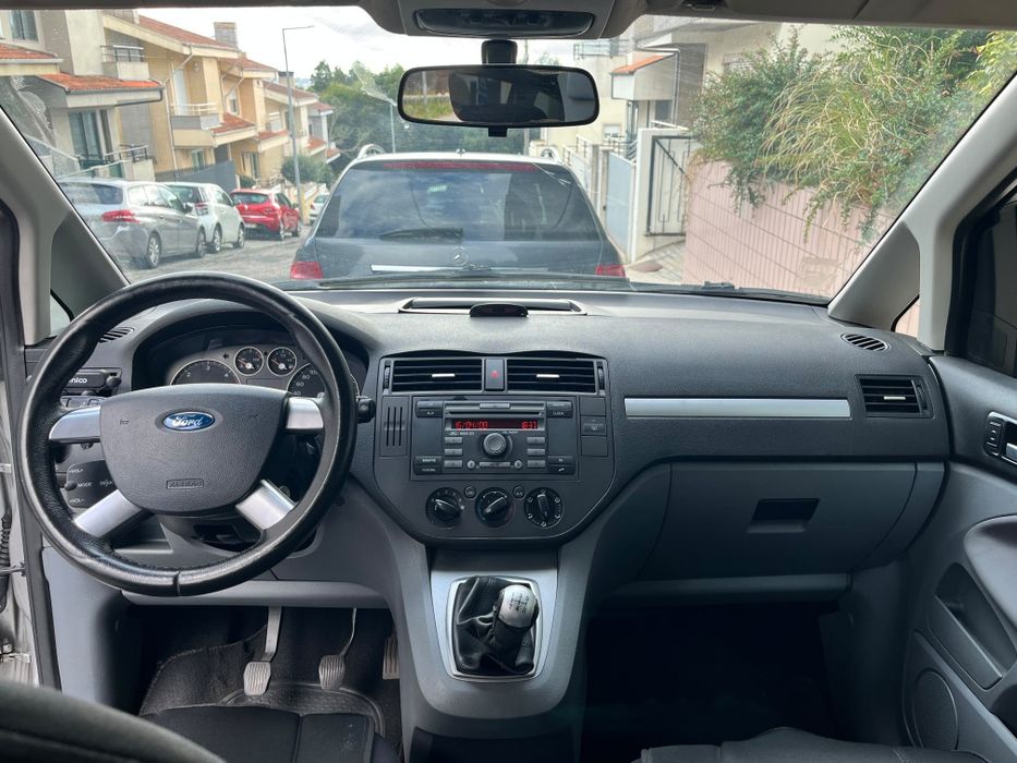 Ford C-Max — fotografia 5