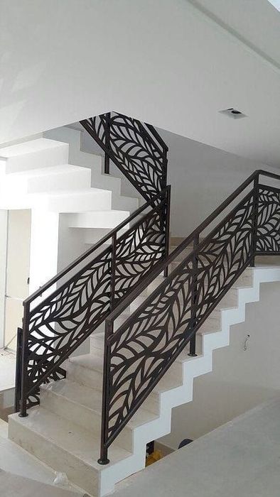 Плазмова різка металу на балкони та декор