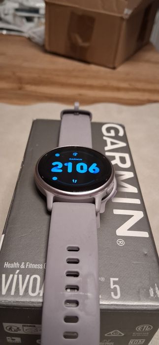 Garmin Vivoactive 5 fioletowy