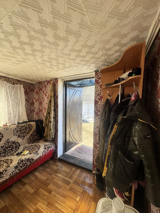 Продається одноповерховий житловий будинок в селі Кожухівка. 25000$