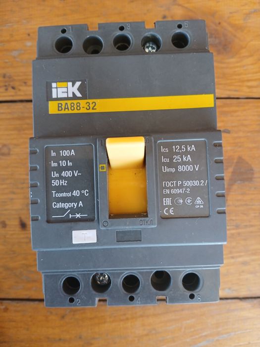Автоматический выключатель 100а