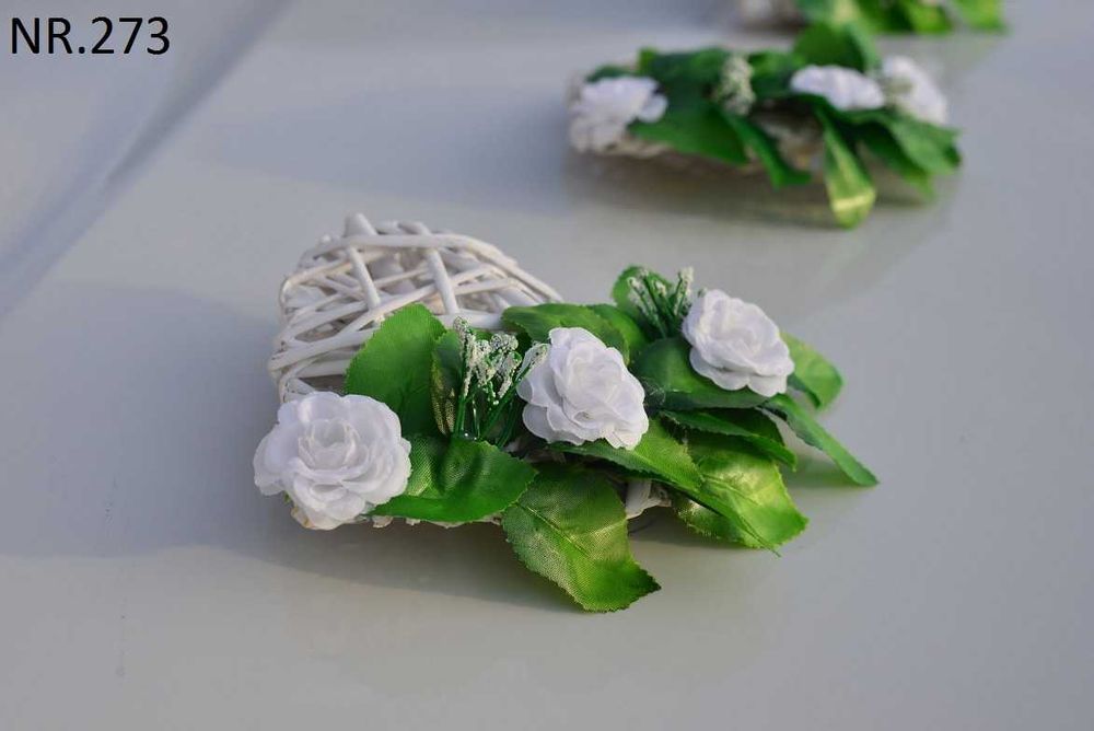 Dekoracja na samochód do ślubu.SERCA WIKLINOWE.Ozdoby auta 273