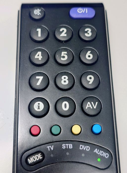 Oryginalny pilot JVC RM-C1932 LCD tv telewizor dvd audio remote contro