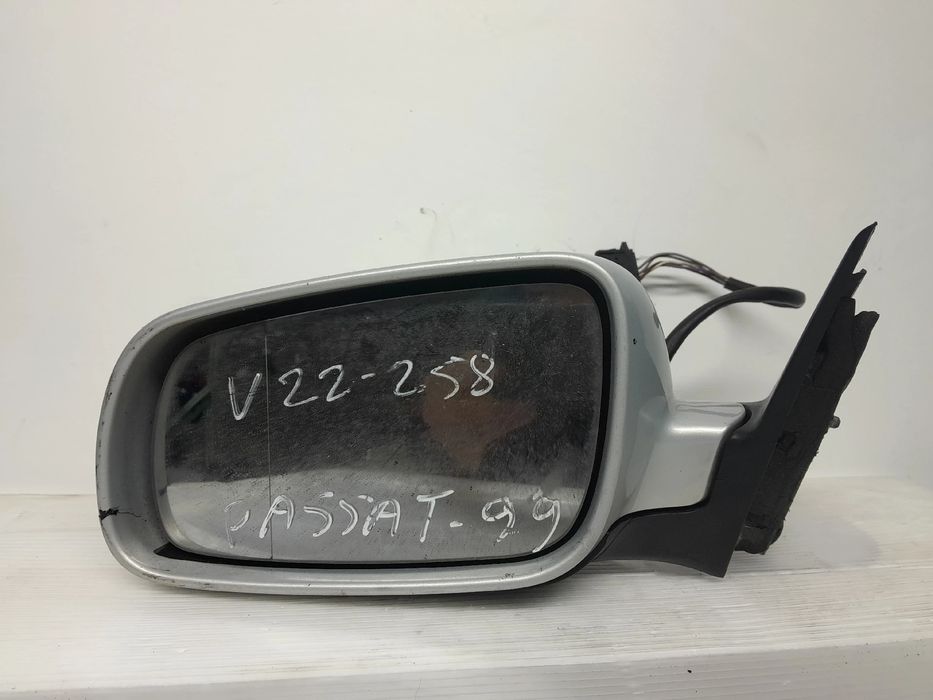 Retrovisor / espelho esquerdo VOLKSWAGEN Passat (3B2)