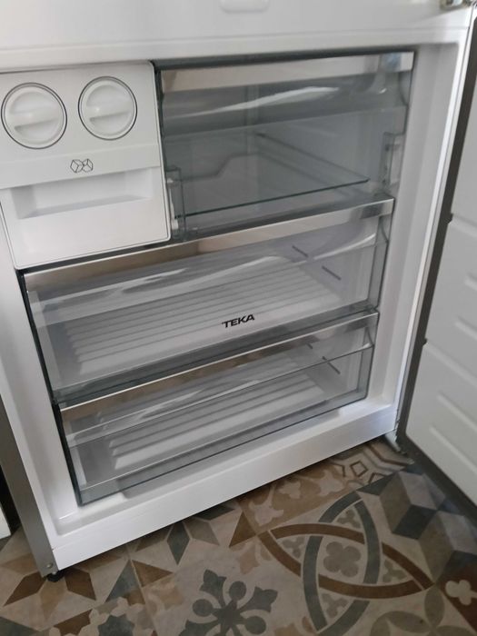 Frigorífico como novo ( precisa do módulo de comando novo)