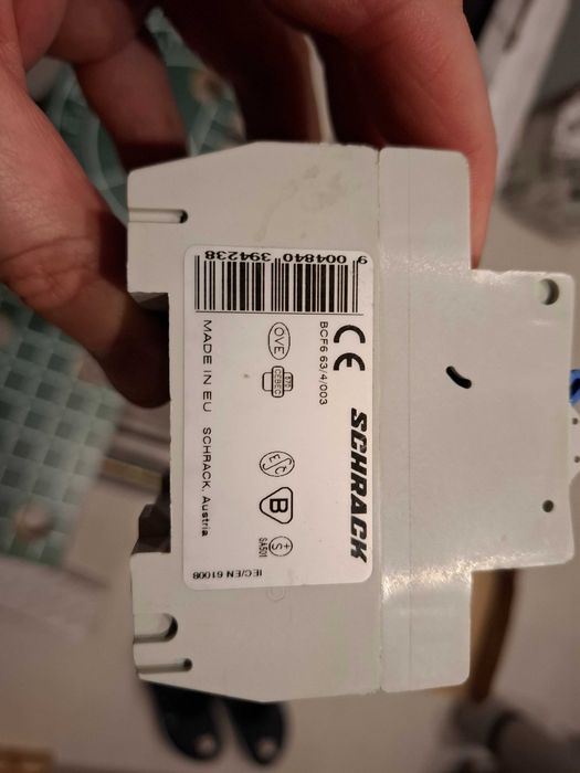 Wyłącznik różnicowoprądowy Schrack 25A 4P 30mA (BCF6 63/4/003)