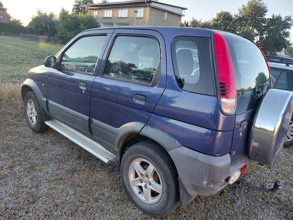 Ładny Daihatsu Terios 1.3cm Benz 93KM 4x4 HAK