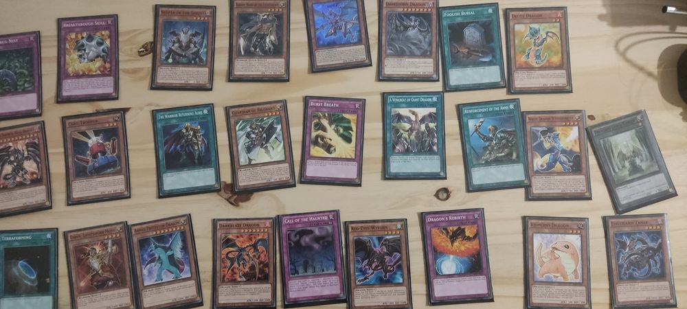 Yu-Gi-Oh Blue eyes + Rise of the true Dragons deck