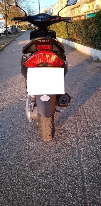 Scooter Yamaha Jog 50 cm3   2 T impecável  de tudo.Nunca caí
