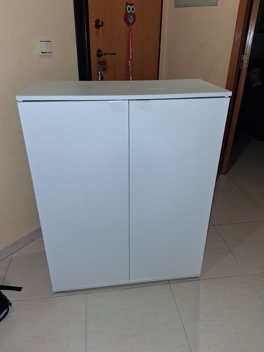 Armário madeira branco 100cm x 80cm x 35cm.