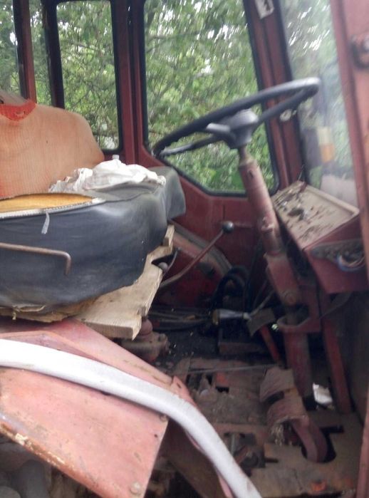 Продам Трактор Т16