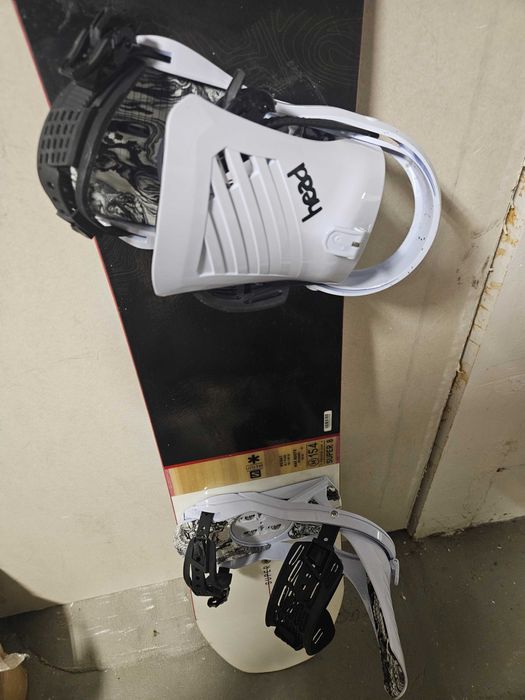 Deska snowboardowa Salomon 154cm 155cm z nowymi wiązaniami