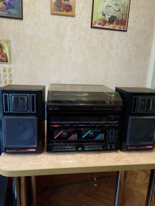 Продам музыкальный центр