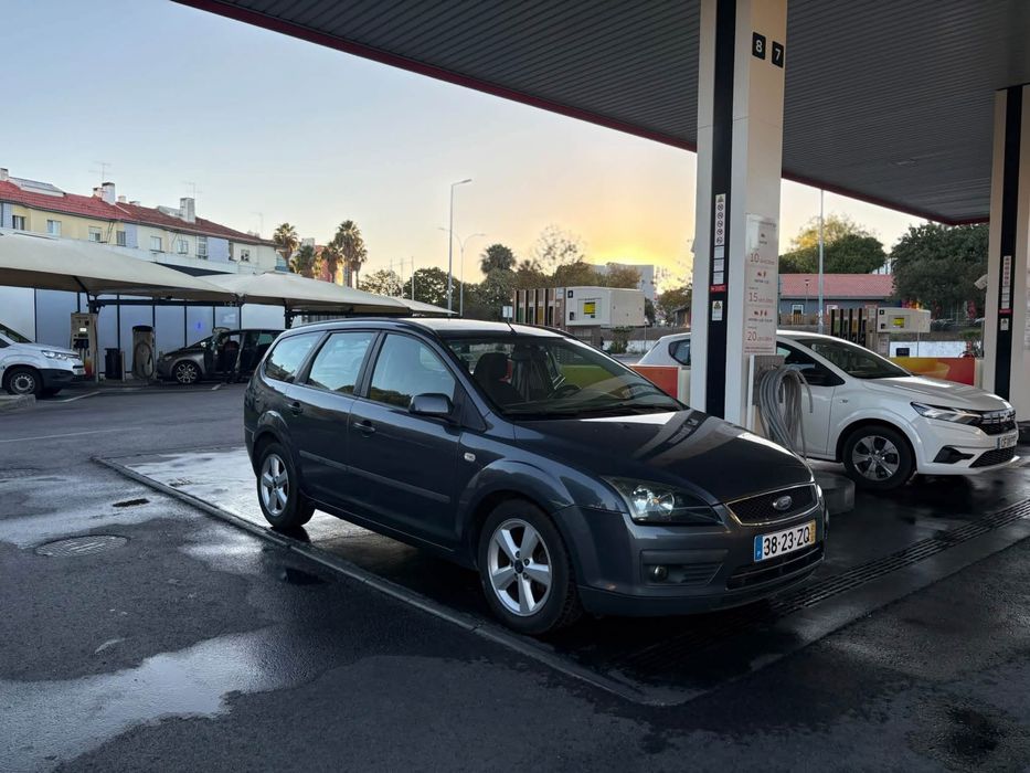 Ford focus 1.6 TDCi como nova !!