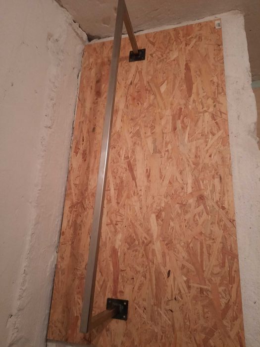 Przeglądarką na ubrania do sklepu odzieżowego