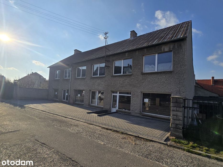 Dom z warsztatem o powierzchni 179m2+ 550m2