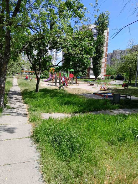 Продажа 1-комнатной квартиры г. Киев, ул. Воскресенская 3: 15 000 ...