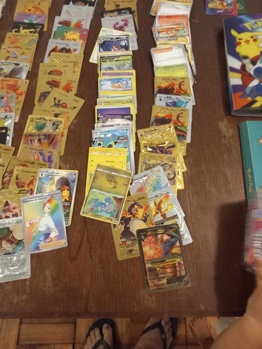 Vendo cartas pokemon+capa+caixas