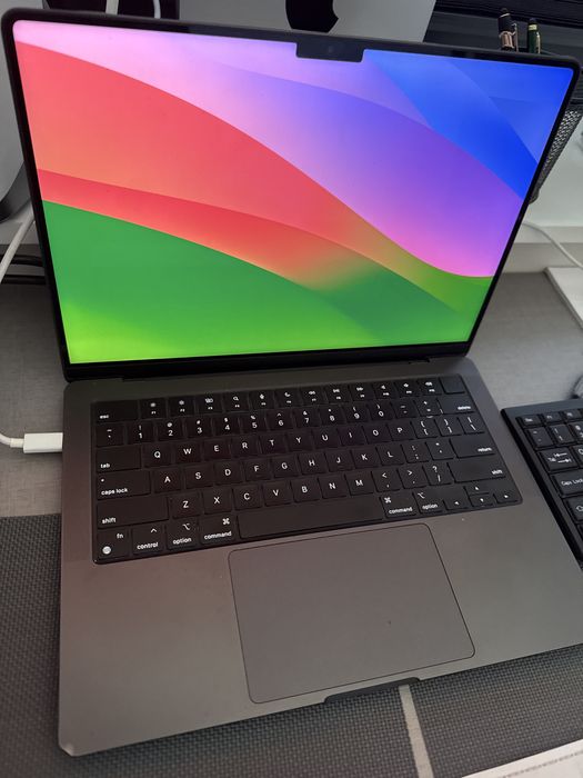 Macbook Pro M3 Pro 14" 36GB 1TB