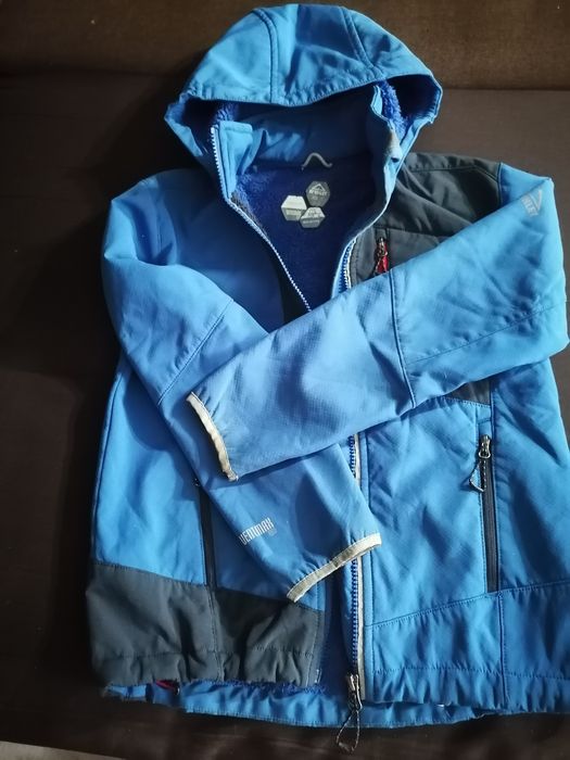 Классная весенняя курточка