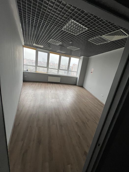 Оренда приміщень Євгена Коновальця 36 д,  БЦ Хвиля 8, 9 поверх