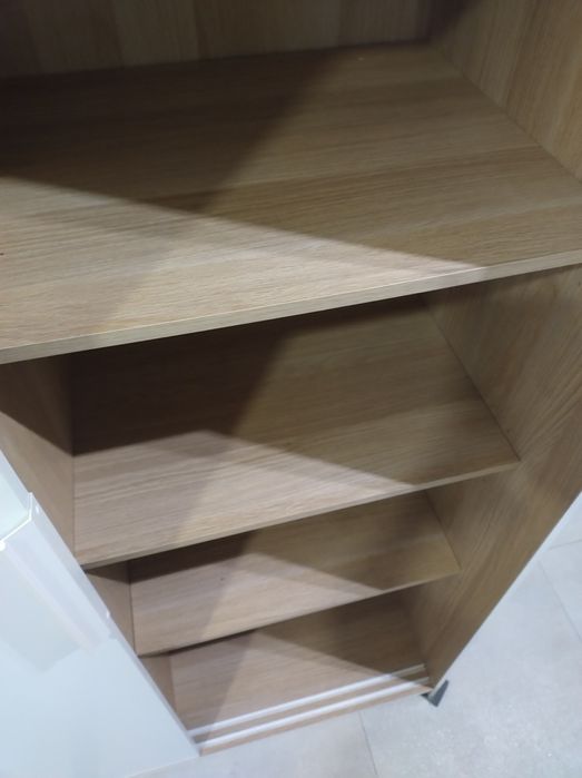 Szafa Ikea biała przesuwne drzwi