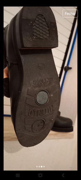 Botas de couro /mota