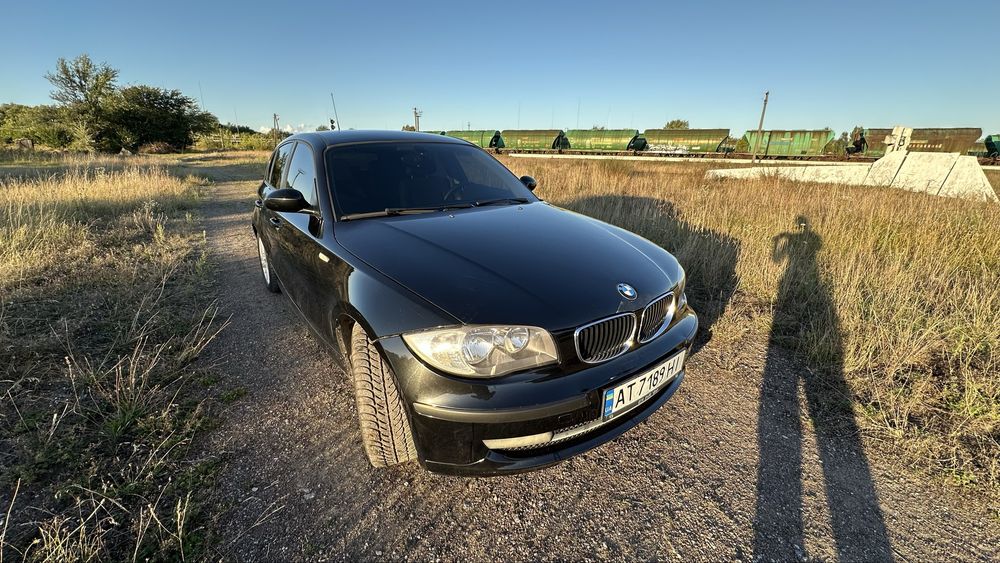 Продам BMW 1 Series 2009