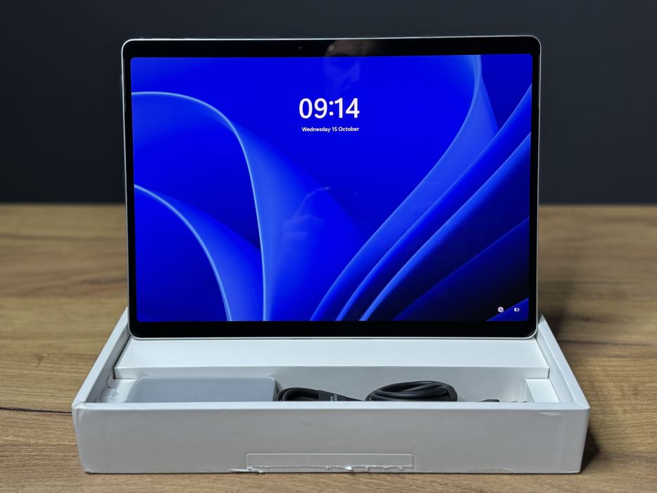 Microsoft Surface Pro 11 (Snapdragon X Elite / 16GB / 1TB)