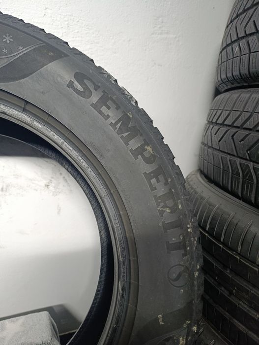 Шини резина 215*65 R17 Semperit