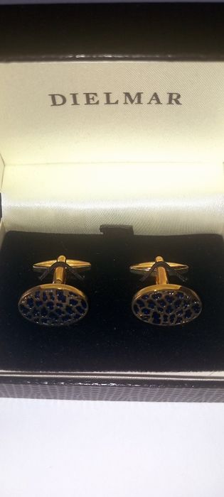 Botões de punho NOVOS EM CAIXA Dielmar