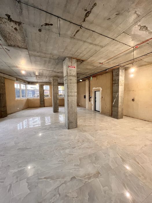 Оренда фасадного приміщення 185 м² у центрі м. Вишневе, ЖК Атмосфера.