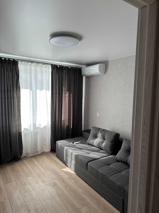 Однокімнатна квартира з євроремонтом!! Район Сади-2!!