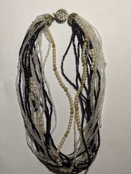 Вінтажна біжутерія