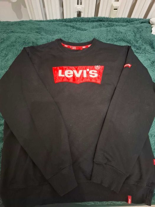 LEVIS czarna męska bluza L okazja
