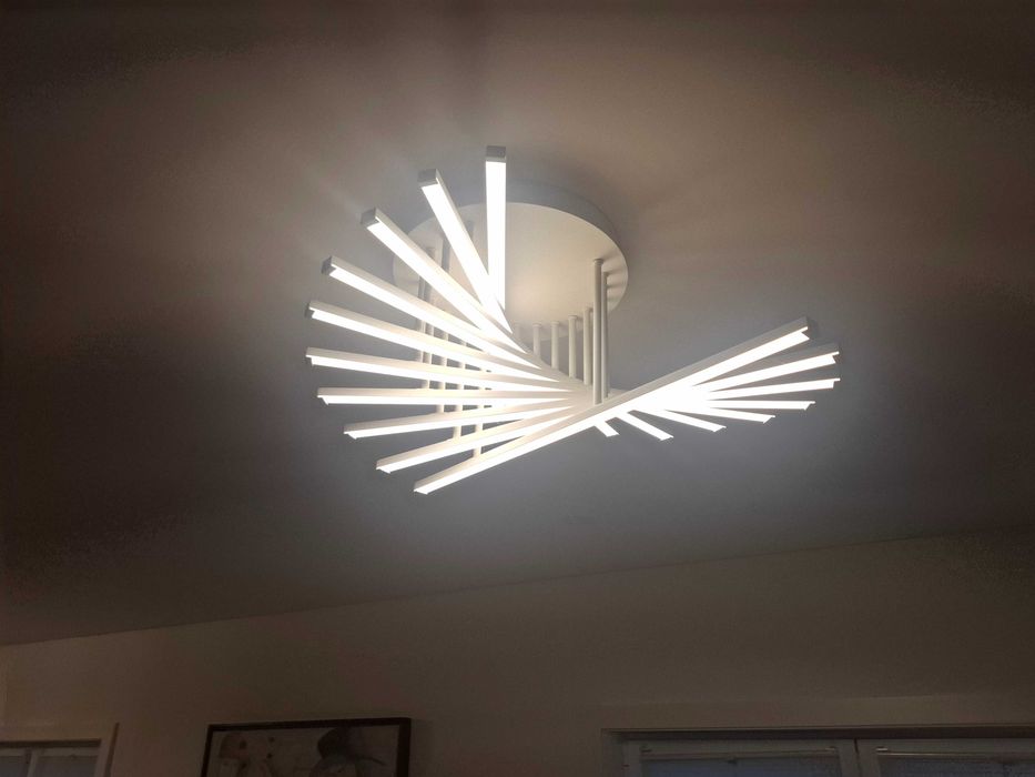 Candeeiro led moderno AEG
